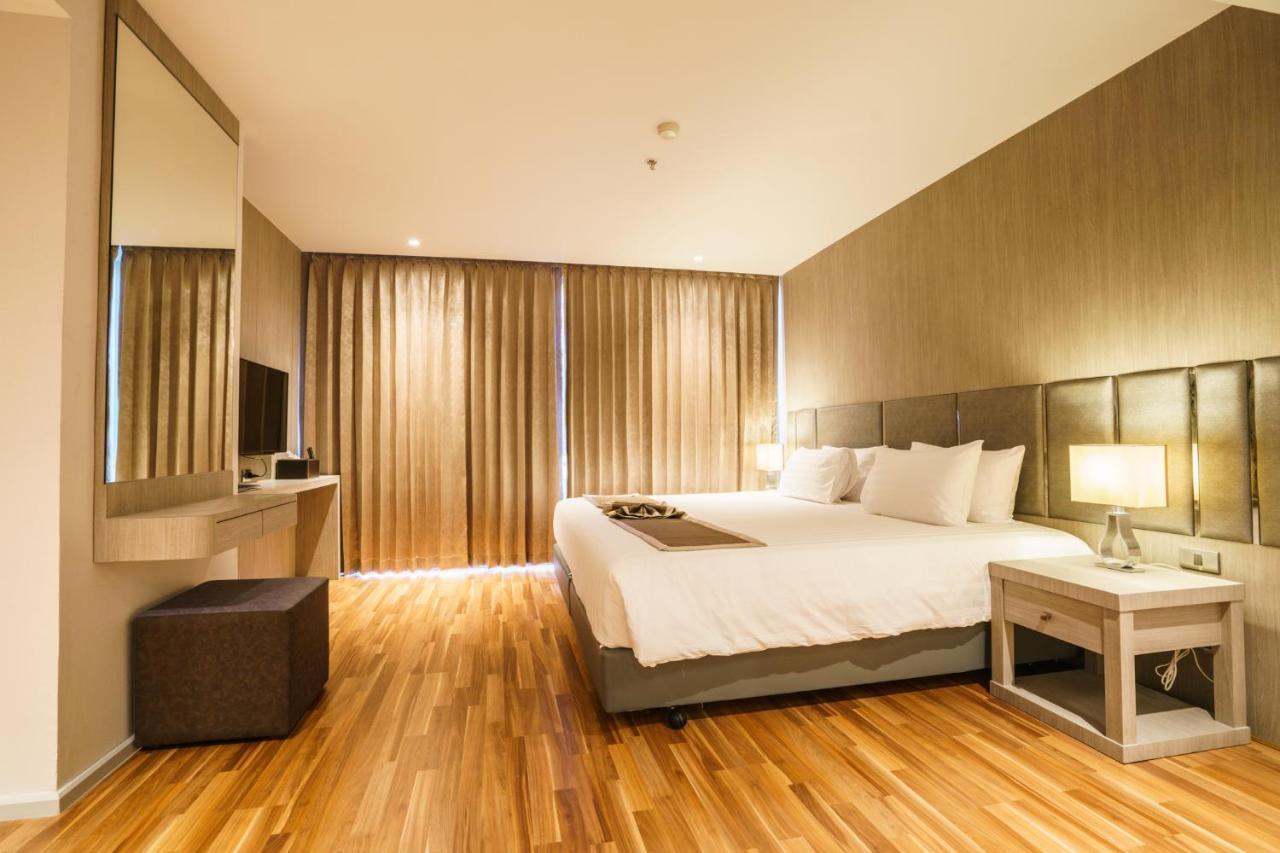 New Season Square Hotel Hat Yai Exterior foto