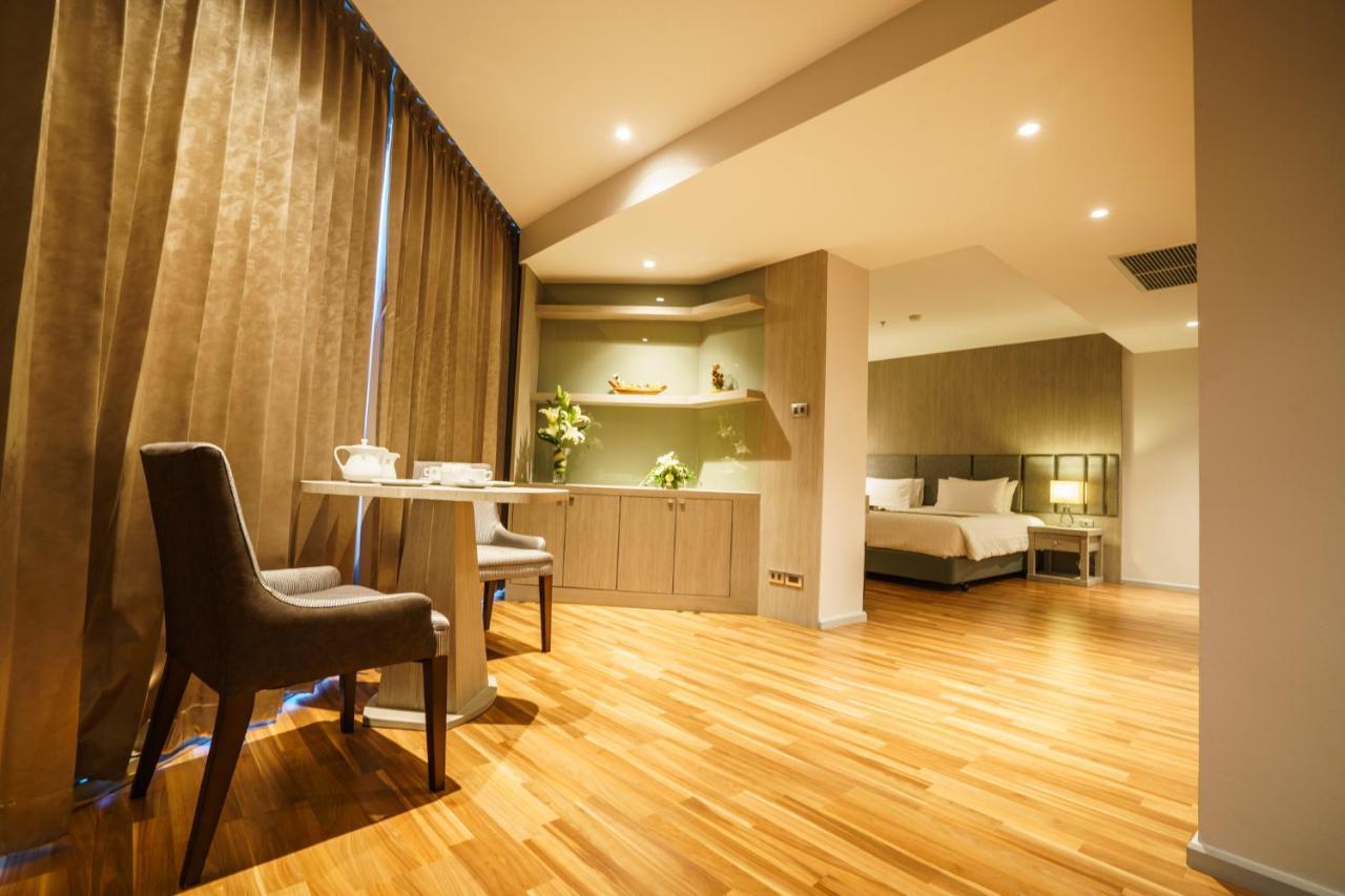 New Season Square Hotel Hat Yai Exterior foto